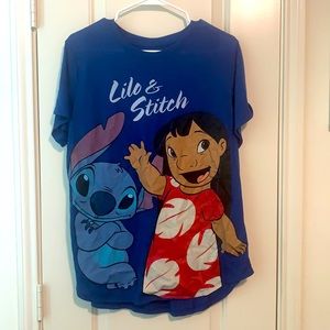 This unique Disney Lilo & Stich Graphic T-shirt